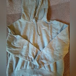 Women’s grey nike hoodie - M
